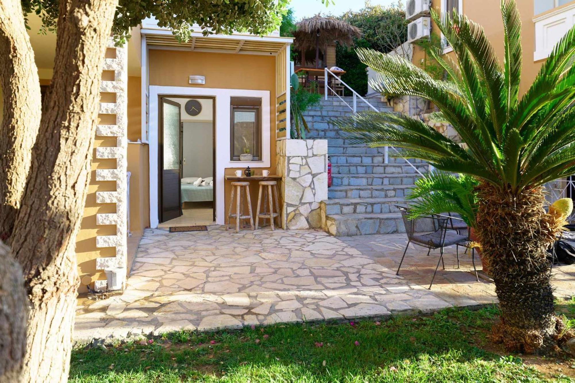 Villa Gereoudis Seaview Apartments-Pool & Bar Kolimvárion Ngoại thất bức ảnh
