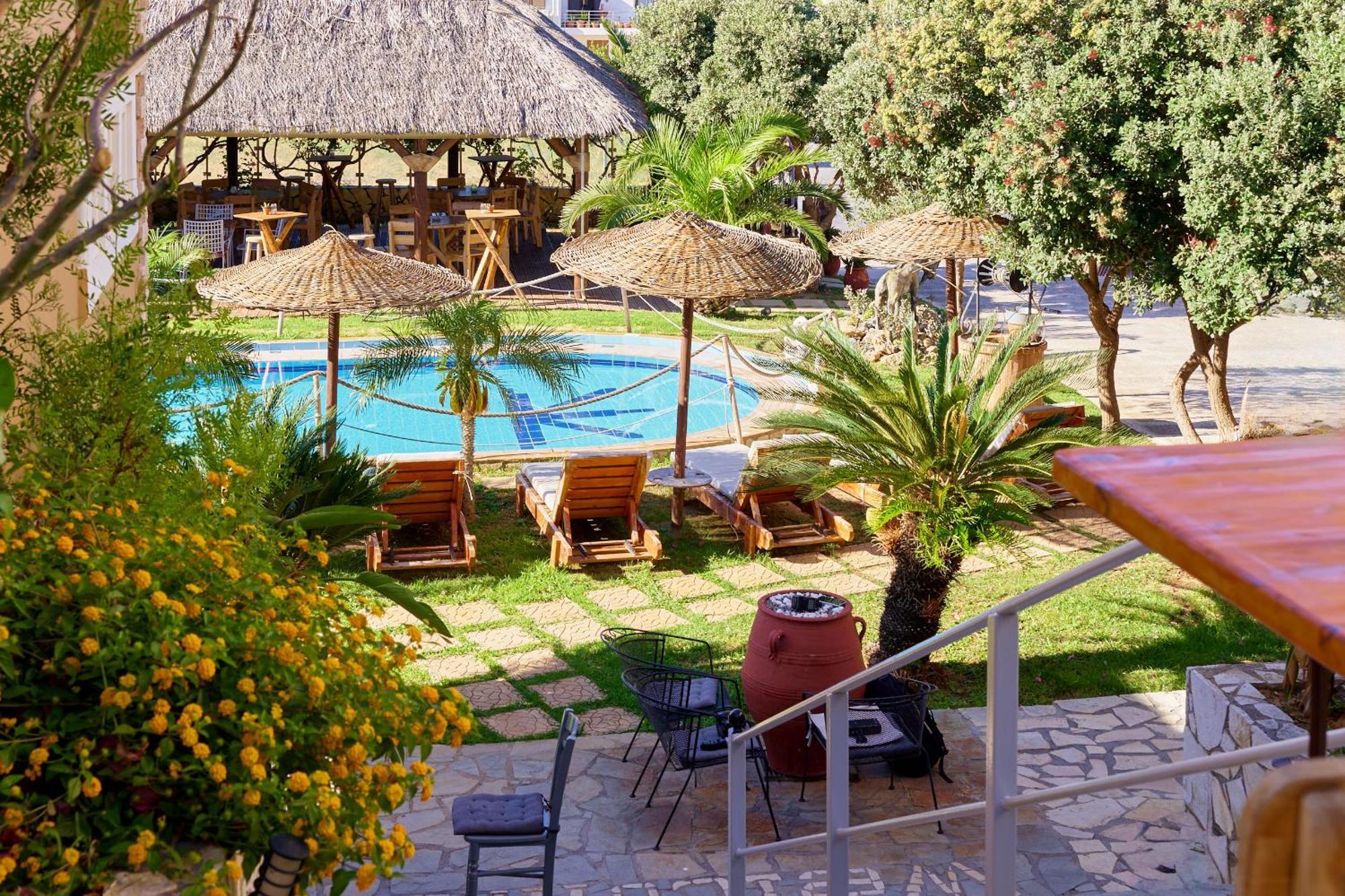 Villa Gereoudis Seaview Apartments-Pool & Bar Kolimvárion Ngoại thất bức ảnh
